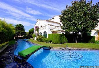 Casa Natalia has Balcony rooms
