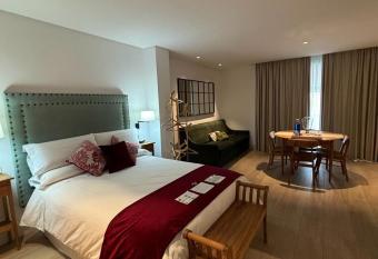 Apartamentos Tur  sticos La Plaza has Balcony rooms