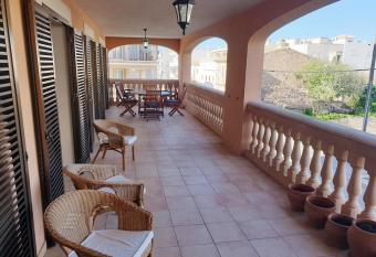 Sol 28 allows 18 year olds to book a room