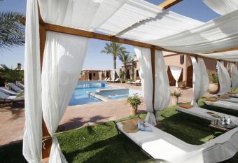 Villa Tata Marie has Balcony rooms