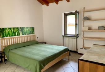 Il Nido has Balcony rooms