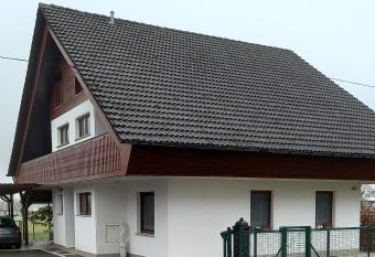 Draga allows 18 year olds to book a room