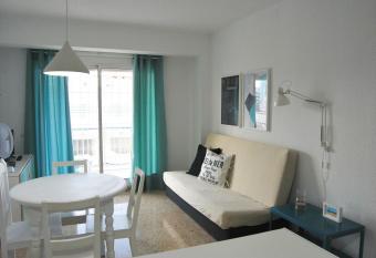 Bonito piso con vistas al mar has Balcony rooms