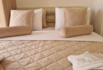 J&A Apartman has Balcony rooms