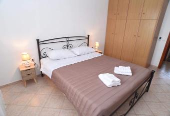 Grota Family Homes has Balcony rooms