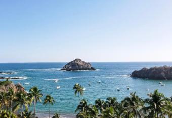 The Best Casitas de las Flores by Jared INTL has Balcony rooms