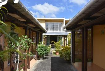Aquarius Villa has Balcony rooms
