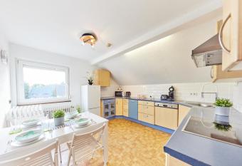 Charmant, zentral, nur 5 Gehminuten vom Europa-Park has Balcony rooms