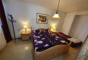 Hotel Jungmann has Smoking/Balcony rooms