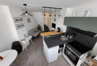 T2 meubl   La Souterraine allows 18 year olds to book a room