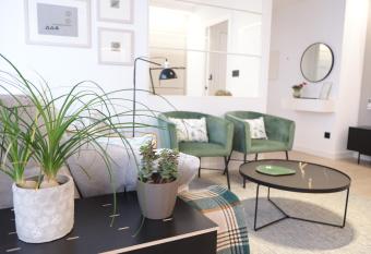 Agua Marina has Balcony rooms