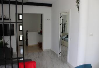 Villa Luna has Balcony rooms