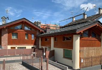 Casa vacanze Anais allows 18 year olds to book a room