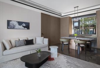 Kimpton Bamboo Grove Suzhou, an IHG Hotel has Balcony rooms