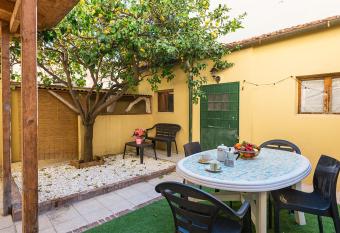 Maremma Holidays: Casa Brunori allows 18 year olds to book a room