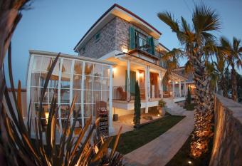 Panjur Cunda has Balcony rooms