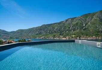 C Group apartments has Balcony rooms