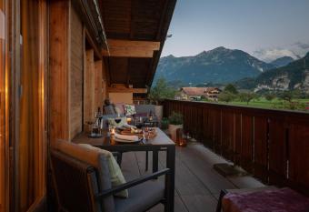 SALZANO Apartments allows 18 year olds to book a room