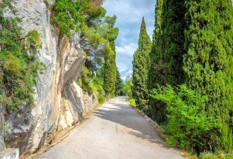 Luxury Villa Majestic @ Split Centre has rooms with a private hot tub