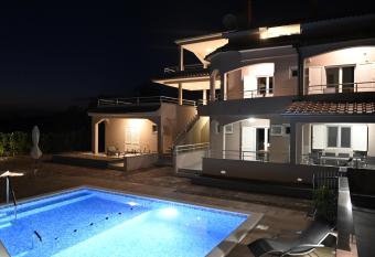 Villa Gehl has Balcony rooms