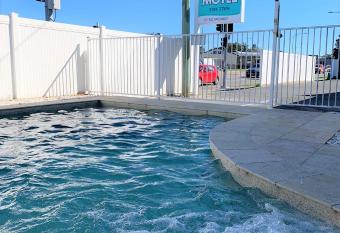 Aqua Blue Motel allows 18 year olds to book a room