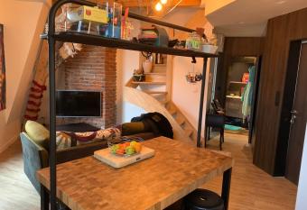 L Emicla Appartement Hyper centre has Balcony rooms