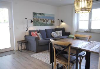 Ocean Hill has Balcony rooms