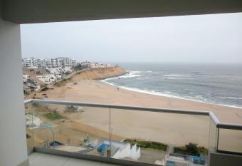 Departamento en Punta Hermosa con Vista al Mar allows 18 year olds to book a room