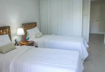 SUBIC Condo Bay Villa has Balcony rooms