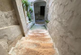 Il tesoro di alarico has Balcony rooms