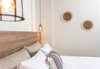 Noemie Premium Holiday Apartments has Balcony rooms