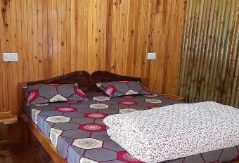 Nischal s Bamboos Homestay has Balcony rooms