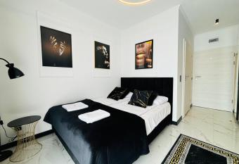 Apartamenty na Spokojnej allows 18 year olds to book a room