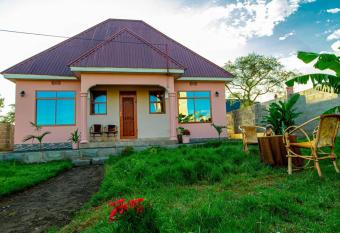 Casa antoda arusha allows 18 year olds to book a room