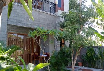 Araya villa saba allows 18 year olds to book a room