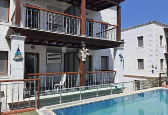 Stone House Hotel has Balcony rooms