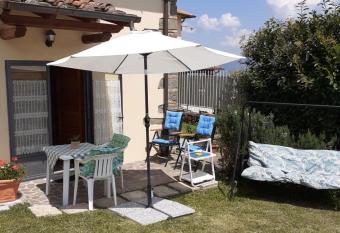 La taverna has Balcony rooms