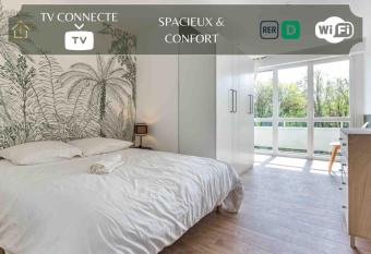 Appart H  tel Flowery Green - 5 Chambres - Evry has Balcony rooms