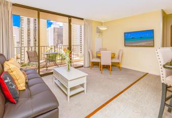Waikiki Sunset 12th FL, Close to the Beach, Free Parking has Balcony rooms