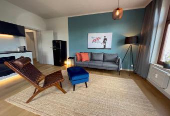 chic and calm with balcony in gorgeous kassberg allows 18 year olds to book a room