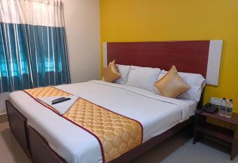 Skyry Hotels Adyar allows 18 year olds to book a room