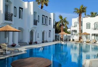 Yalinn Boutique Hotel has Balcony rooms