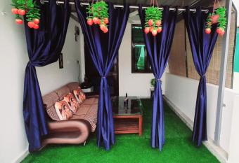 Independent One Room Apartment has Balcony rooms