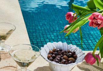 Vila Branca Guesthouse - Palacete has Balcony rooms