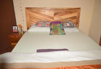 Mafanikio house has Smoking rooms