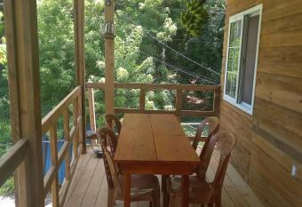 ONAT CARIBE HOSTEL West end W allows 18 year olds to book a room