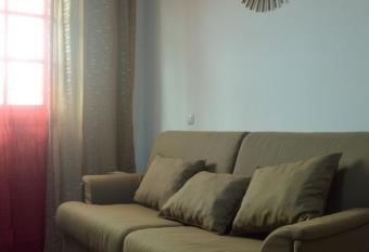 Studio Manada Sal Rei allows 18 year olds to book a room