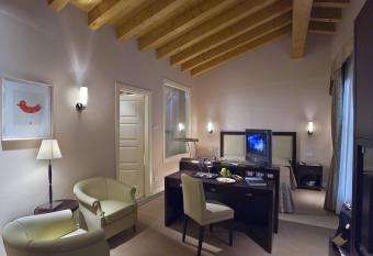 Ca  Mur   Natura e Resort has Balcony rooms