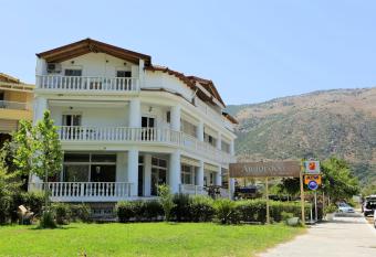 Chrispy Apartments allows 18 year olds to book a room