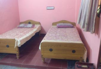 k sathish guest house has Smoking/Balcony rooms
